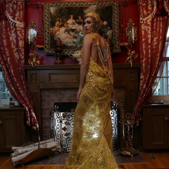 Sample Gown "DUCHESS RUTH" Gatsby Wedding Gown - Picture 1 of 16